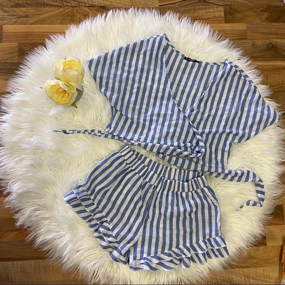SHEIN Tops - SheIn Striped Two Piece Set